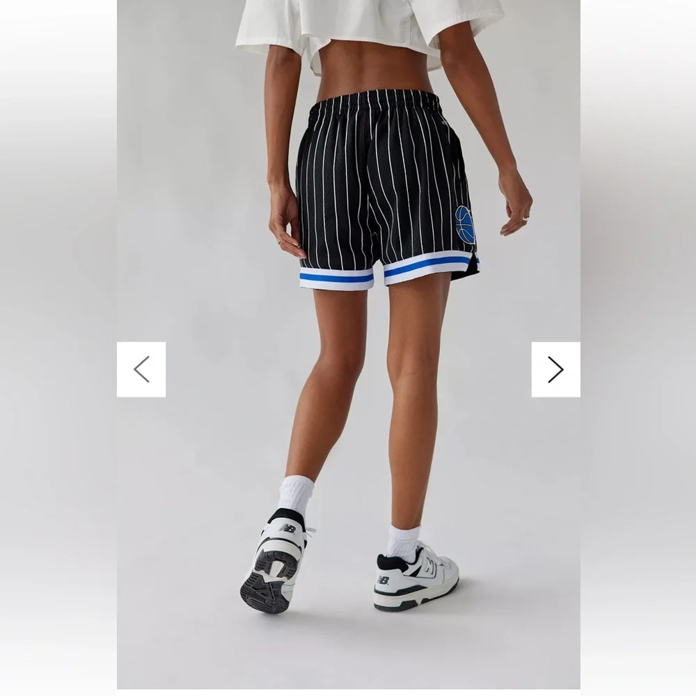 Woman's Shorts Mitchell & Ness NBA Jump Shot Short Orlando Magic Small MSRP‎ $80 - Picture 2 of 12